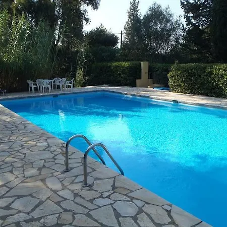 Nyaraló Alexandra Villas *